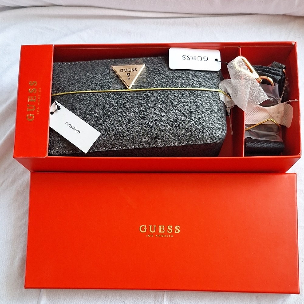 PRICE CUT  !!!    Guess Black Crossbody Bag; NWT; Gift box